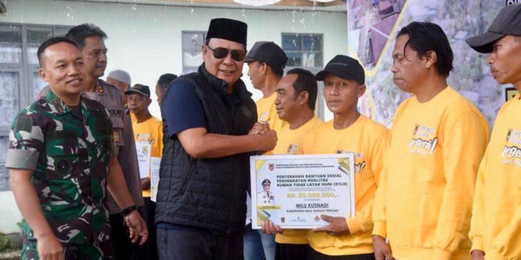 Raih Penghargaan Ke 4 Kali, Gubernur Kalsel Kembali Dianugerahi Bhumandala Award Tahun 2023