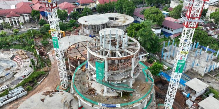 Pemprov Kalsel Targetkan Pembangunan Masjid Syekh Arsyad Al-Banjari Dan Tugu 0 KM Selesai Akhir Tahun 2024