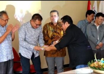 SMSI Rayakan HUT ke-7 Dengan Potong Tumpeng dan Donor Darah Serentak di 37 Kota