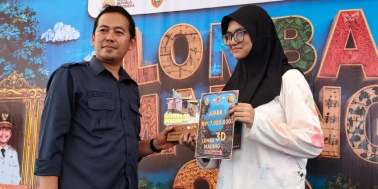 SMAN 7 Banjarmasin Kembali Juara Mading 3D Museum Wasaka Berkat Inovasi Teknologi AI