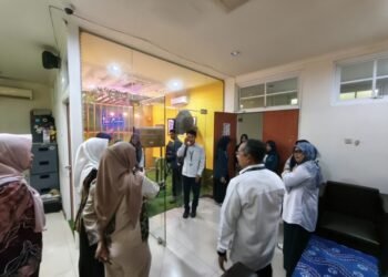 Diskominfo Kalsel Bagikan Strategi Komunikasi Publik dan Kehumasan kepada Poltekkes Banjarmasin