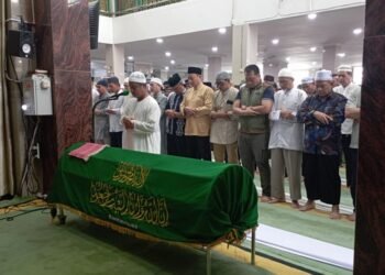 Jenazah Rudy Ariffin Tiba di Masjid Al Jihad Banjarmasin, Warga Beri Penghormatan Terakhir